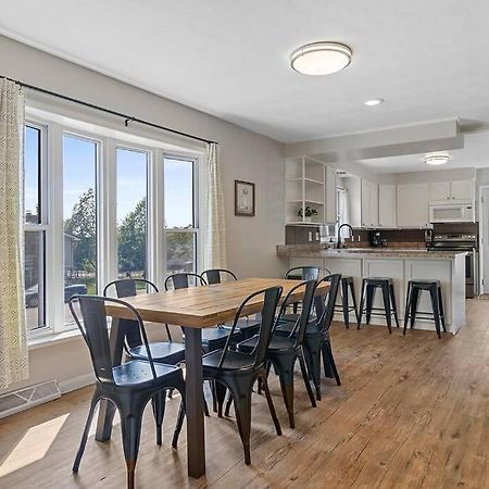 Roomy 5 Bed 3 Bath Fire Place Large Outdoor Space Rapid City Εξωτερικό φωτογραφία